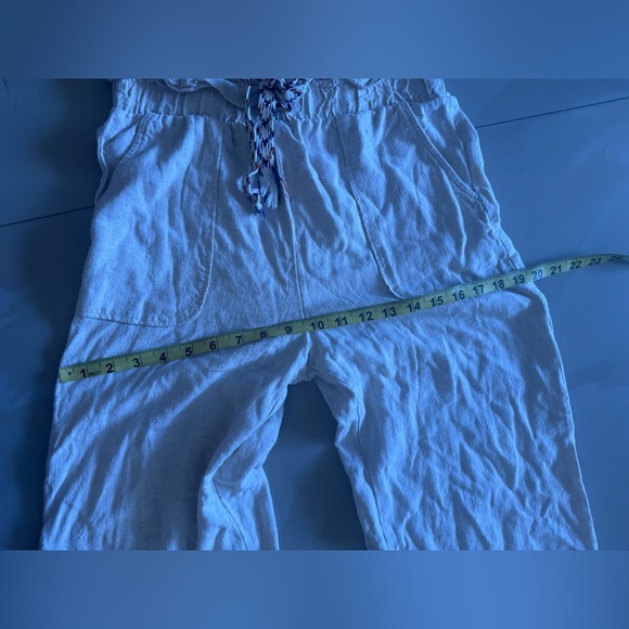 Style Me / Elastic Waist Semi-Sheer Linen Blend Beige Crop Capri Pants - Picture 7 of 16